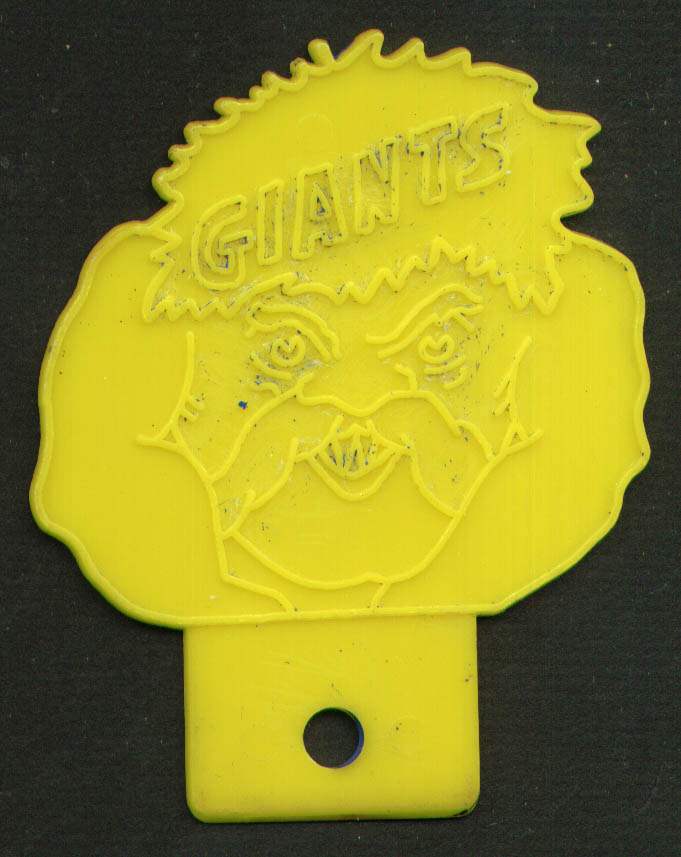 Image for New York Baseball Giants plastic bicycle badge 1950s