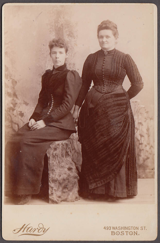 Image for Aunt I & Aunt Anna Sullivan thin & stout studio cabinet by Hardy Boston 1880s
