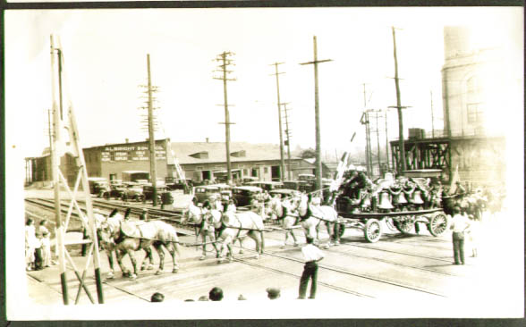 Image for Hagenbeck Wallace Carrillon Chimes wagon 1934