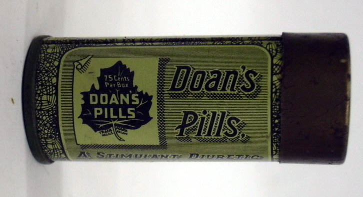 Image for Doan's Pills Stimulant Diuretic empty tin ca 1920s Fostern-Milburn Buffalo NY