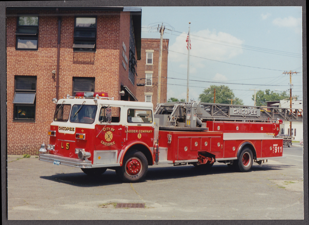 Image for Chicopee MA FD Ladder Truck Ladder Company Engine #5 fire truck photo