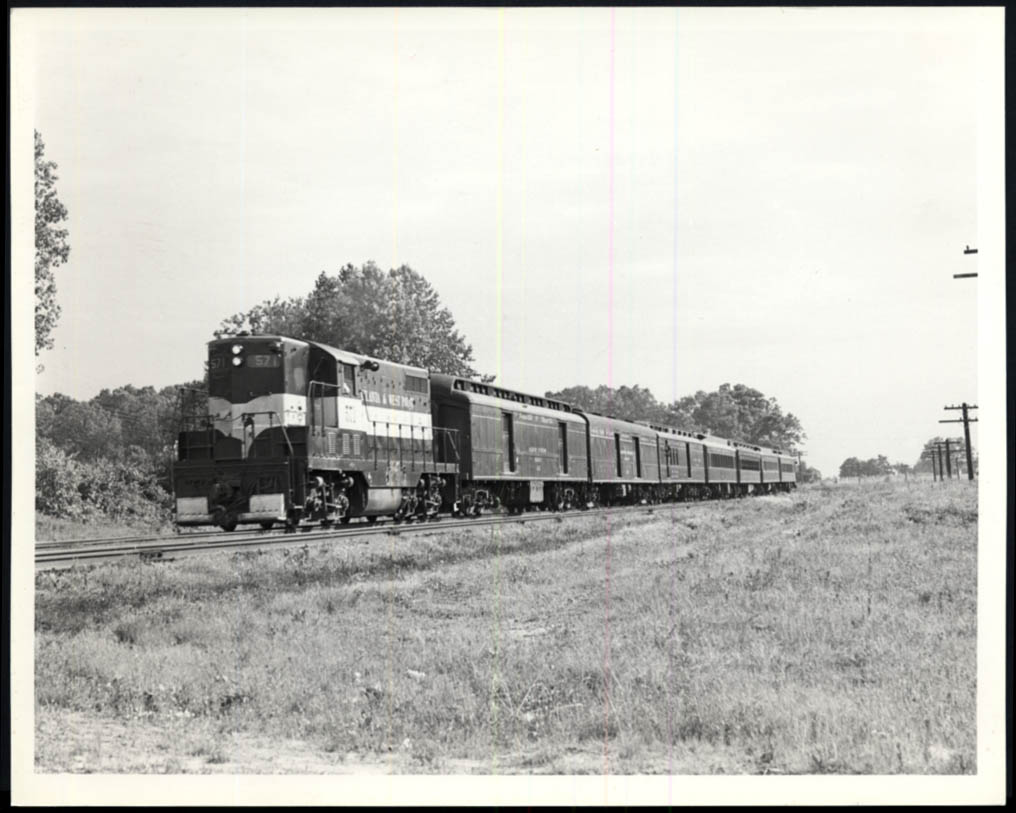 Image for Atlanta & West Point Railroad GP7 #571 passenger run Fairburn GA photo 1952