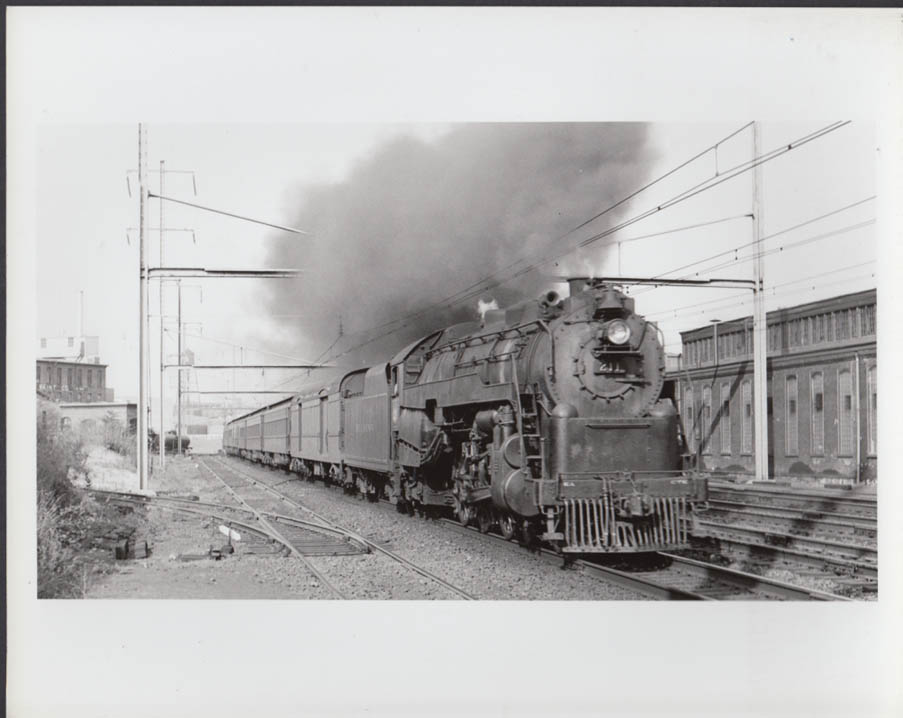 Image for Reading Railroad 4-6-2 locomotive #211 passenger run photo undated